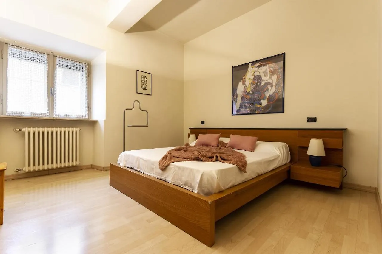 Garden Apartment - Smart Holiday Mantova